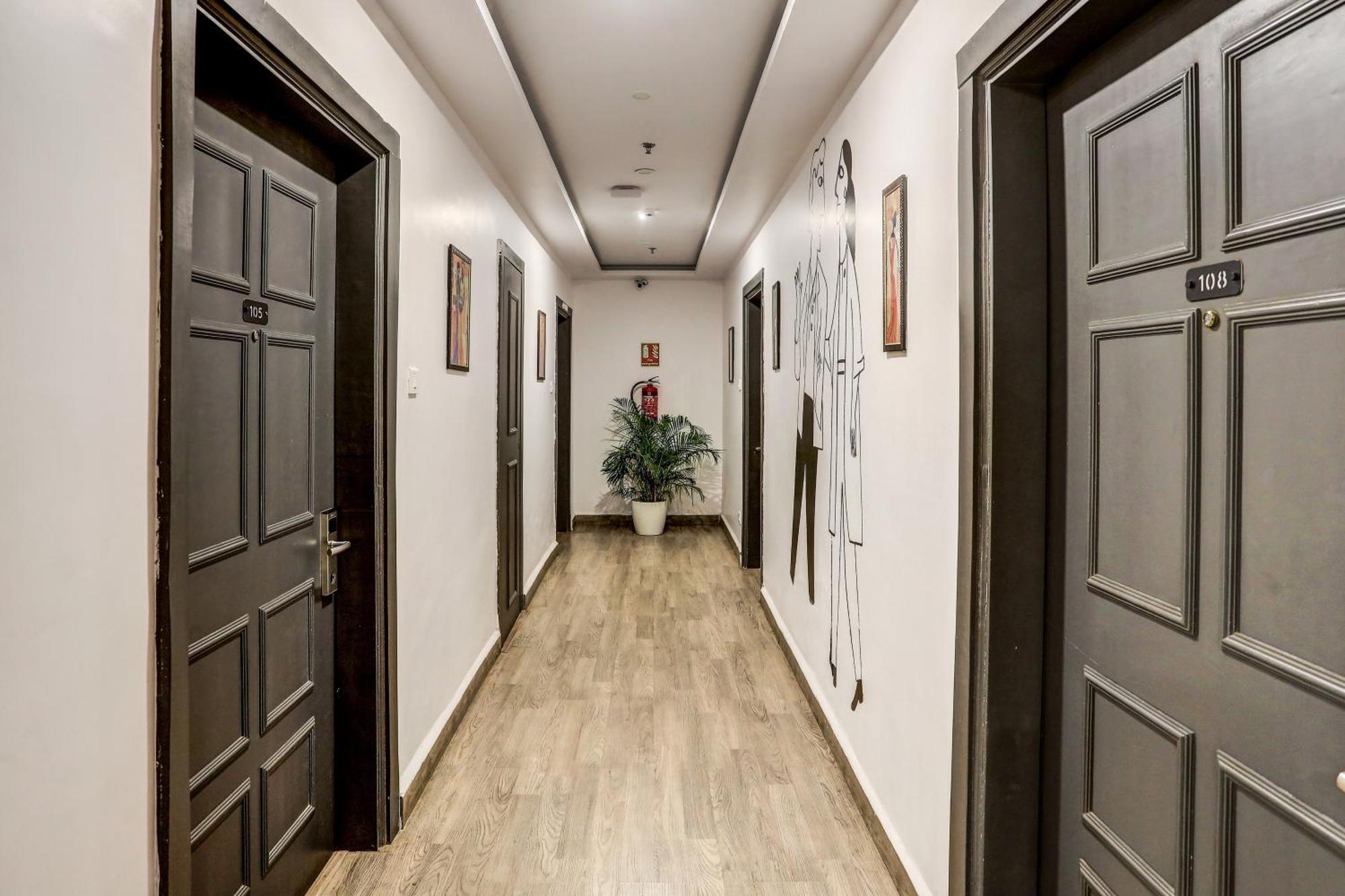 Super Townhouse Swain Heritage Bhubaneswar Exterior photo